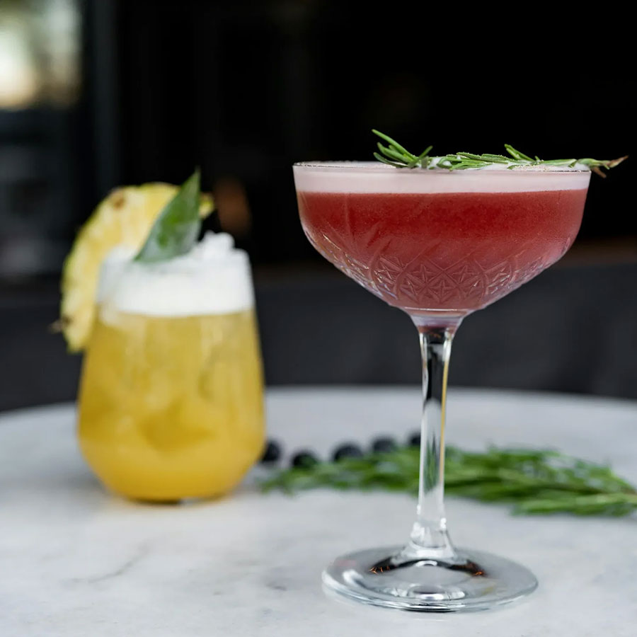 Cocktails & Mocktails